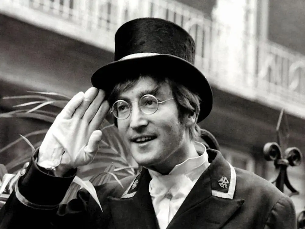 

Full Drill Square John Lennon Hat Diamond Painting Kit - DIY Cross Stitch Rhinestone Mosaic