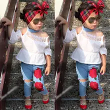 Модная одежда с цветочным принтом для маленьких девочек, комплект: кружевной топ+ рваные джинсовые штаны