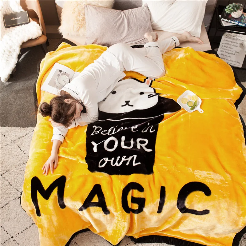 

LDAJMW Double Thick Warm Blanket Quilt Cartoon Warm Flannel Dormitory Student Winter Magic Rabbit Big Whale Blanket
