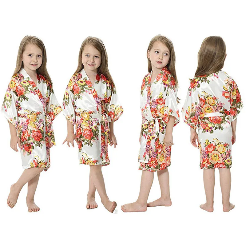 Довольно Дети Девочки кимоно сна банный халат Свободные длинным рукавом Цветочный Домашняя одежда, ночное белье Цветы v-образным вырезом Пижама с поясом От 2 до 11 лет