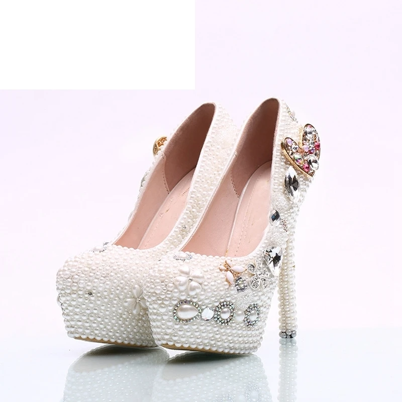 

Handmade White Pearl Bridal Dress Shoes Heart Shape Crystal Wedding Shoes Women High Heel Platform Pumps Bridesmaid Shoes