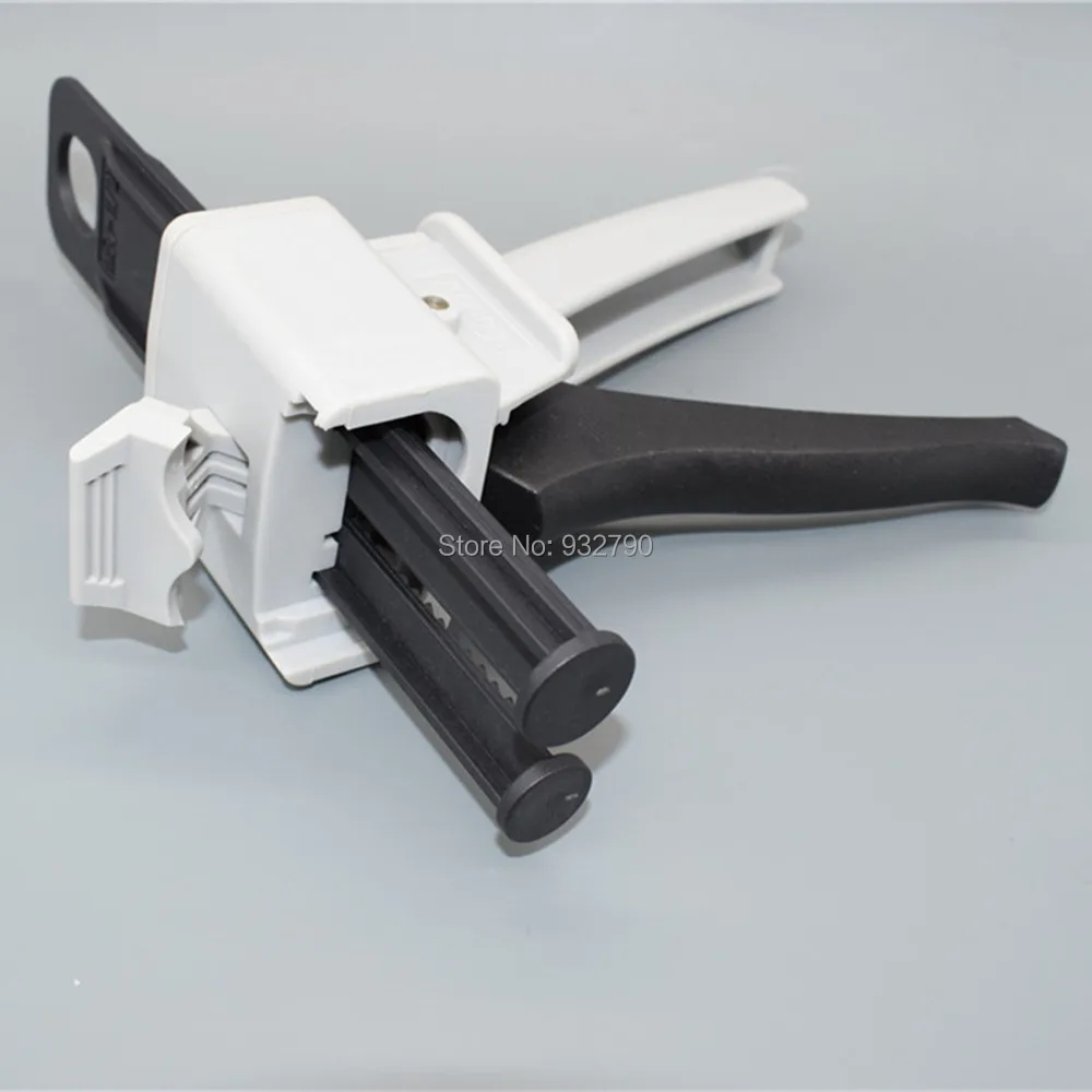 1:1 1:2 Manual Dispensing Gun 50ml Caulking Gun Adhesive Guns Dispenser for Epoxy Resin AB Glue Acrylic Adhesive Caulk Guns 1:1 1:2 Manual Dispensing Gun 50ml Caulking Gun Adhesive Guns Dispenser for Epoxy Resin AB Glue Acrylic Adhesive Caulk Guns