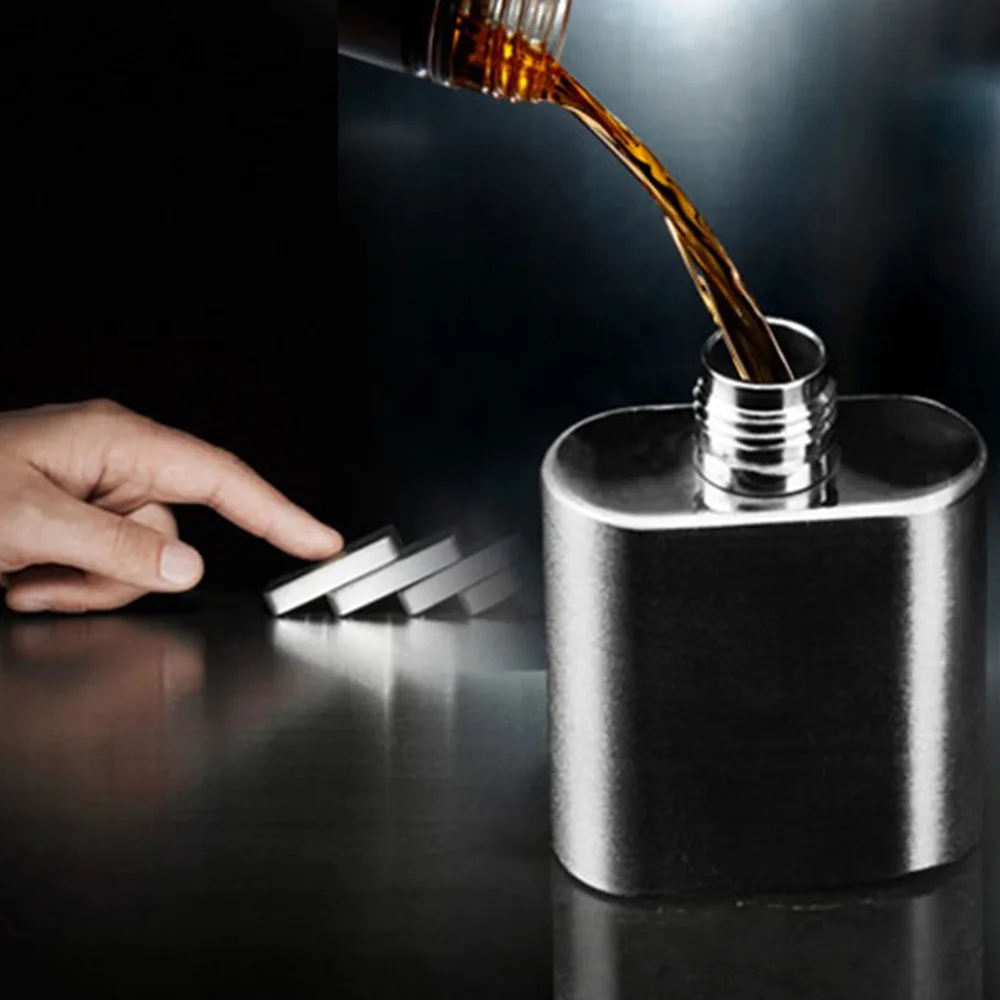 

High Quality Stainless Steel Small Wine Pot Outdoor Travel Sports Portable Kettle Can Do Business Gift Bottles