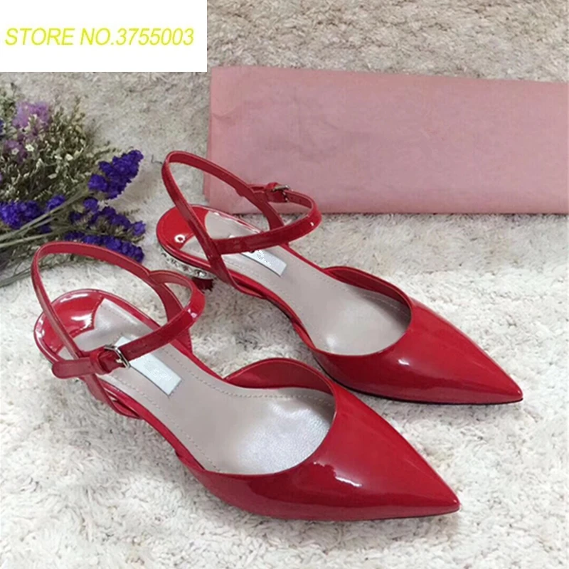 

2018 Rhinestone Luxury Patent Leater Gladiator Sandals Woman Pointed Toe Metal Decor High Heel Shoes Woman Party Shoes