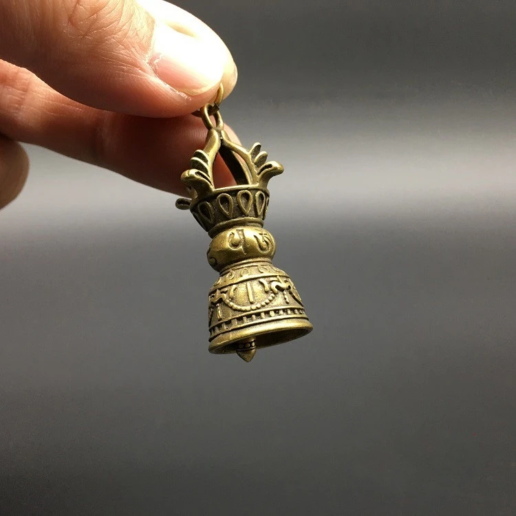 Коллекционный китайский латунный резной Тибетский буддизм Золотой медный пестик Алмазный колокольчик изысканный маленький кулон статуя
