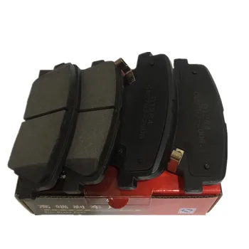 

Car Ceramics Back Brake Pads For Hyundai New Santa Fe Tiburon（2009-2011）3.8L 2.0T For Kia Borrego Sorento D1284