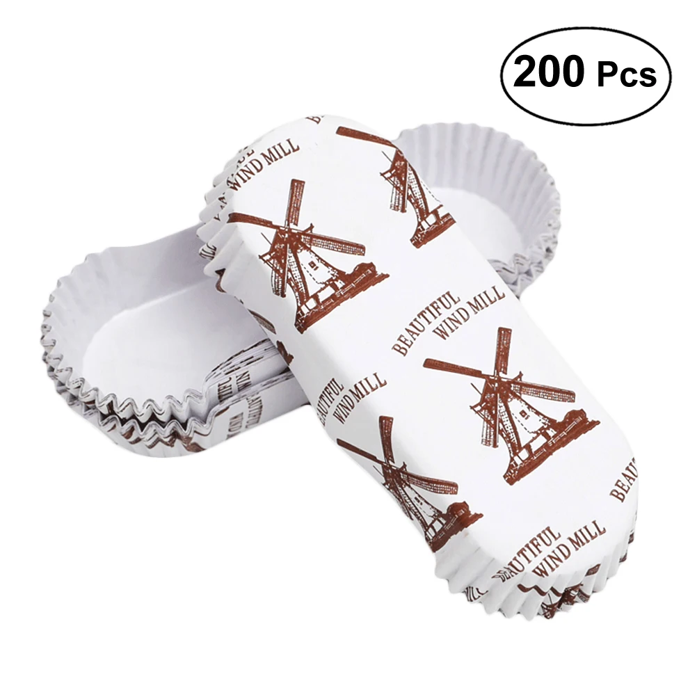 

200 Pcs Cupcake Wrappers Film PET Heat Resistant Boat Shape Bread Tray Paper Baking Cups for Party Celebration Wedding