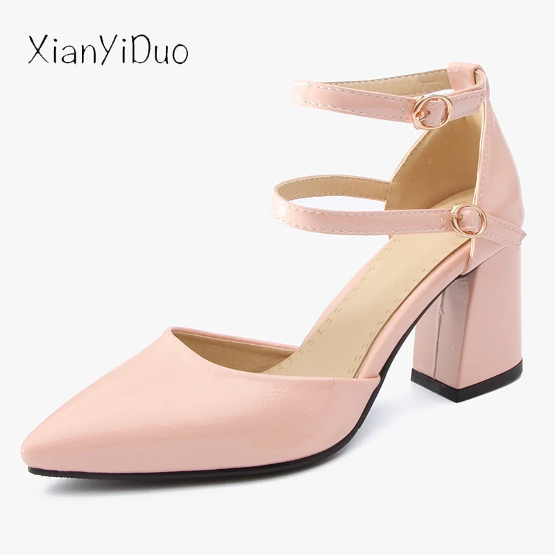 

xianyiduo 2019 new Summer Patent Leather Fashion party Womens shoes Close toe Pointed Toe Block Heels sandals sexy big Size/k7