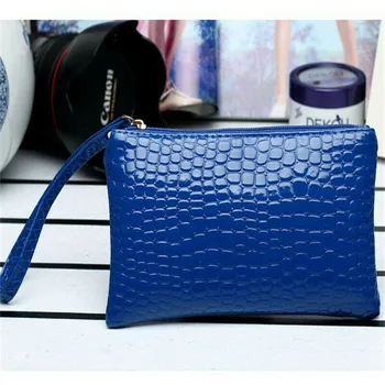 

2019 New Lady PU Leather Casual Flap Bag Quality alligator Day Clutches for women