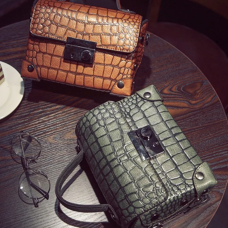

Crocodile Pattern Crossbody Bags For Women Luxury Handbags Designer Famous Brand Bolsa Feminina Shoulder Bag Ladies Sac Purses
