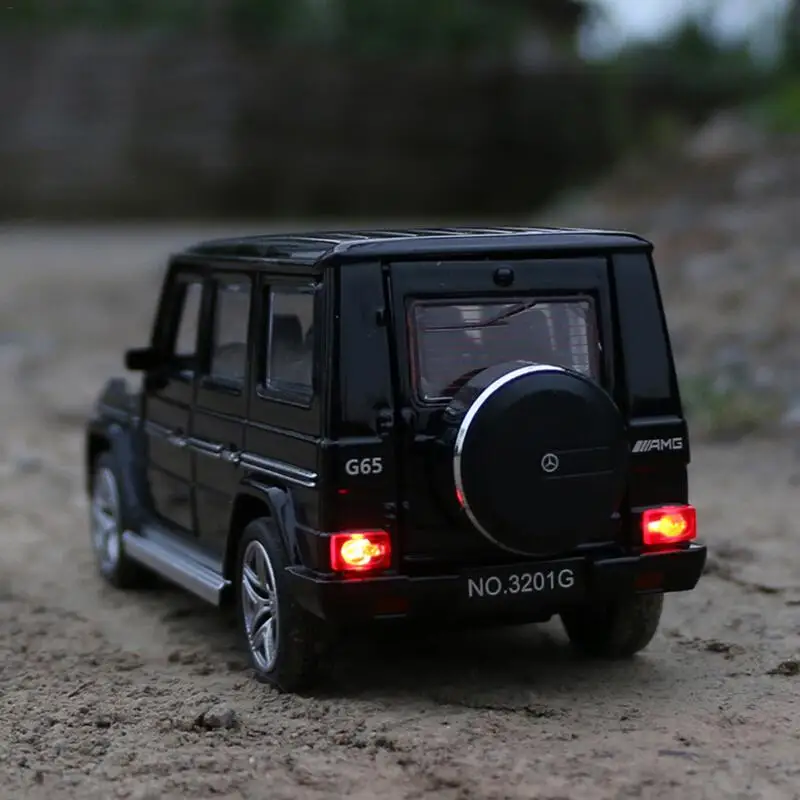 

Alloy Model Car Sound Light Pull Back Toy Car For Benz G65 SUV Jeep AMG