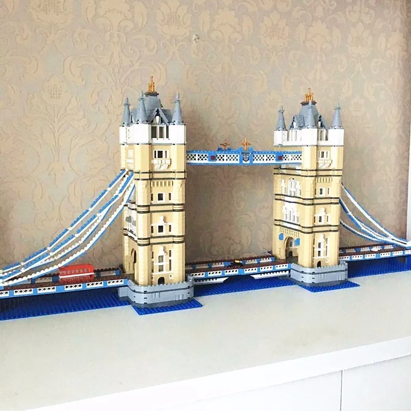 

New Lepin Toys 17004 Originality Architecture Streetscape Of Will Bridge Alpinia Plastic Assembling Building Blocks 4295pcs