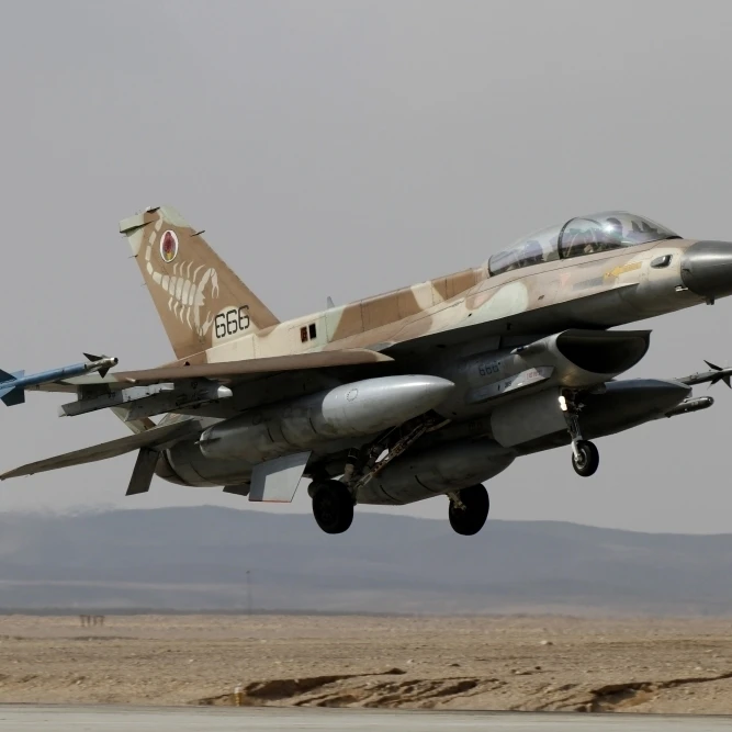 F-16D Барак военно-воздушных сил Израиля посадки на овда базовый плакат печати (17x11)