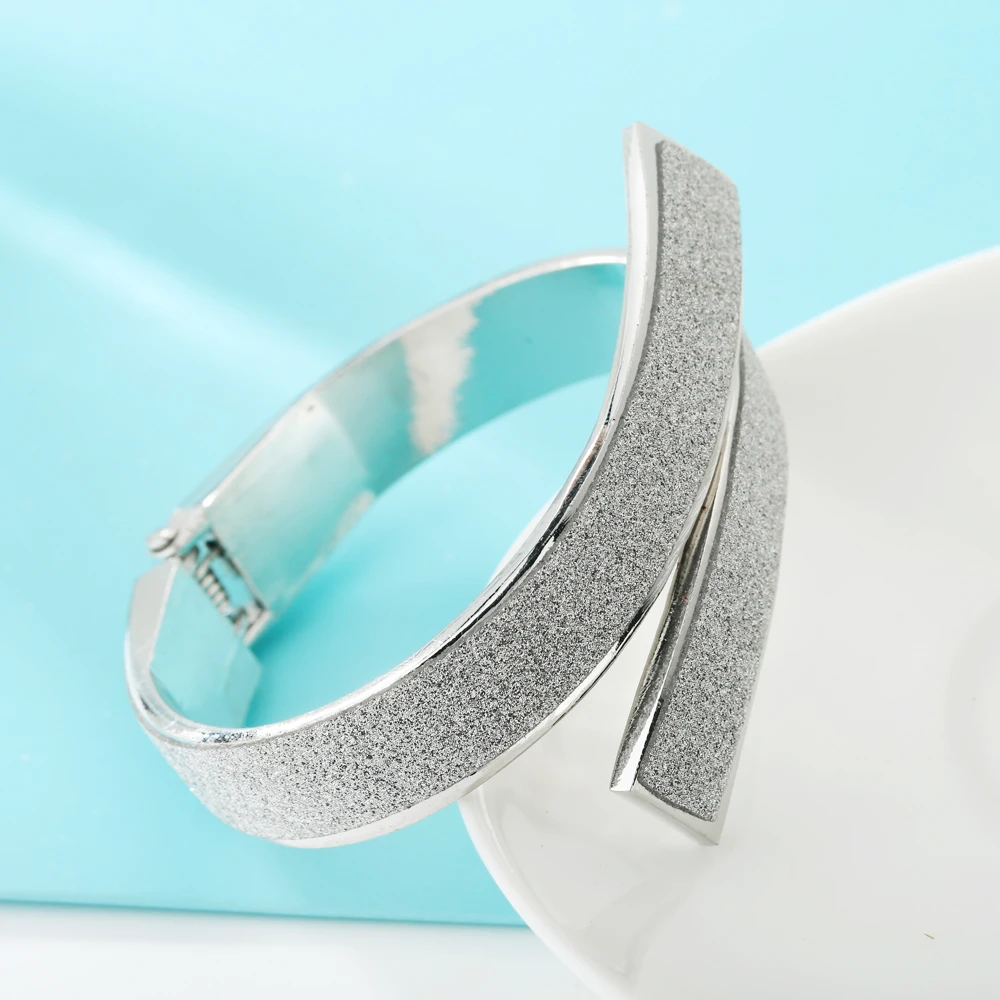 Pulseras Fashion Gold Color Cuff Bracelets & Bangles for Women Men Jewelry Female Charm Bracelet Pulseiras Bijoux Accessories