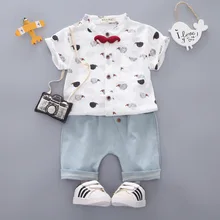 Летняя одежда для маленьких мальчиков и девочек Футболка с принтом «Ежик» и галстуком для малышей, шорты комплект из 2 предметов Детская одежда Детский Повседневный Спортивный костюм