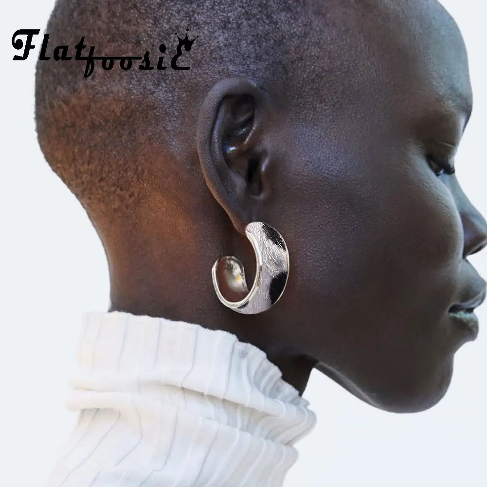 

Flatfoosie ZA Geometric Round Stud Earrings For Women Leather Leopard Print Vintage Circle Earrings Fashion Jewelry Accessories