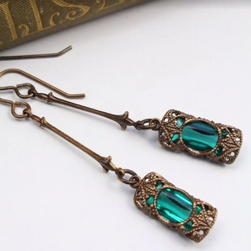 

rero ladies vantage ear nail Cross-border Electric Jewelry New Pattern Eardrop Set Zirconium Bronze hollow out Earring