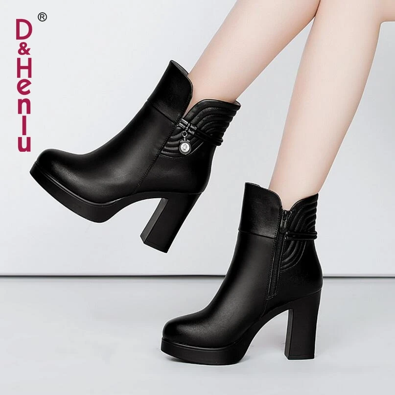 

{D&Henlu}Plus Size Shoes Woman 41 42 43 Women Square Heel Boots 2018 Ankle Boots Women Heel Platform Warm Lining Short Plush