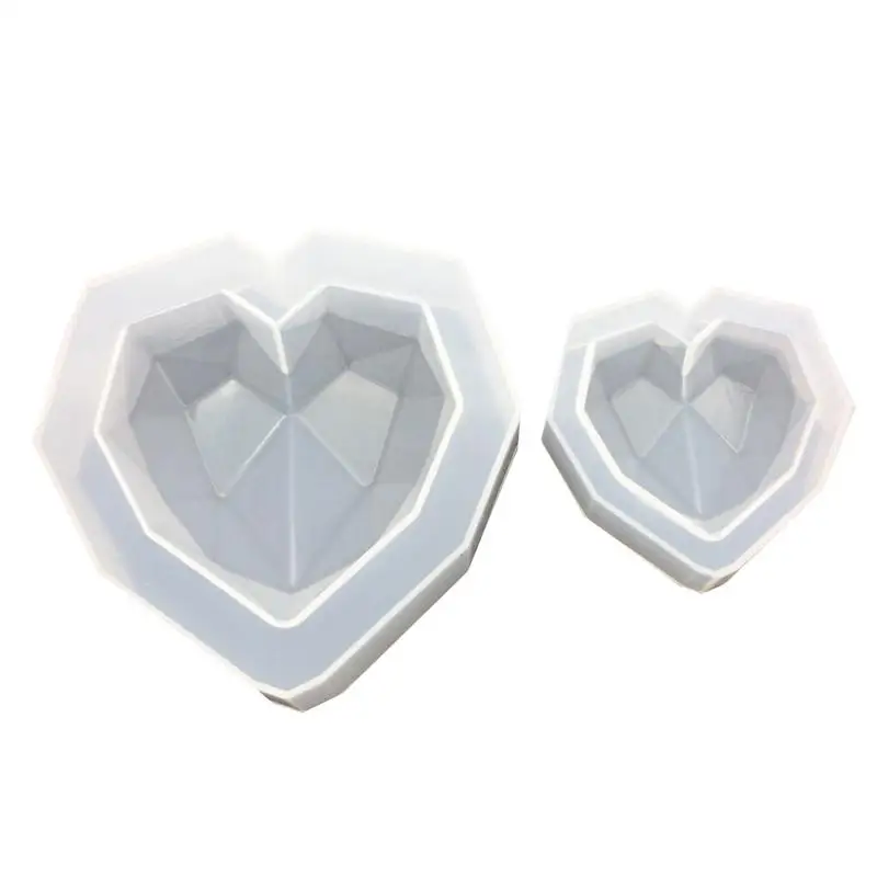 

High Mirror Gypsum Aromatherapy Car Decoration Handmade Mould Mould DIY Crystal Epoxy Geometry Heart-shaped Mold