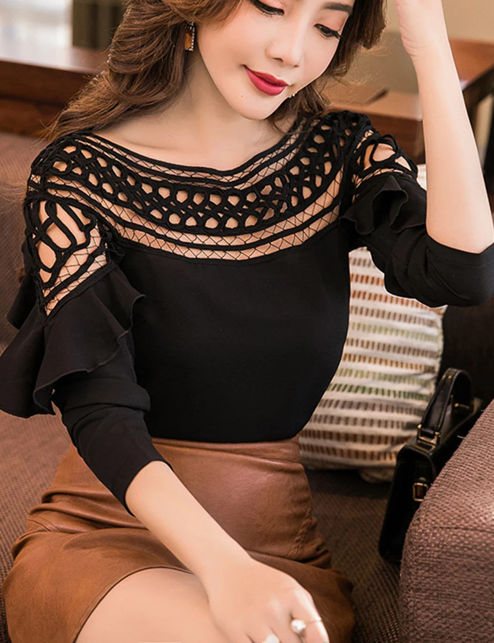 Vbiger Women Long Sleeve Ruffled Chiffon Shirt Sexy Lace Patchwork Top Trendy Hollow Out Blouse Black | Женская одежда