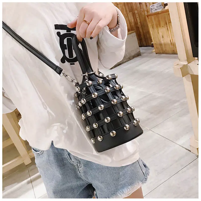 عارضة الأزياء العصرية حقيبة يد فاخرة النساء حقيبة مصمم محفظة Crossbody حقائب للنساء الإناث الفتيات السيدات حقائب اليد حقيبة يد