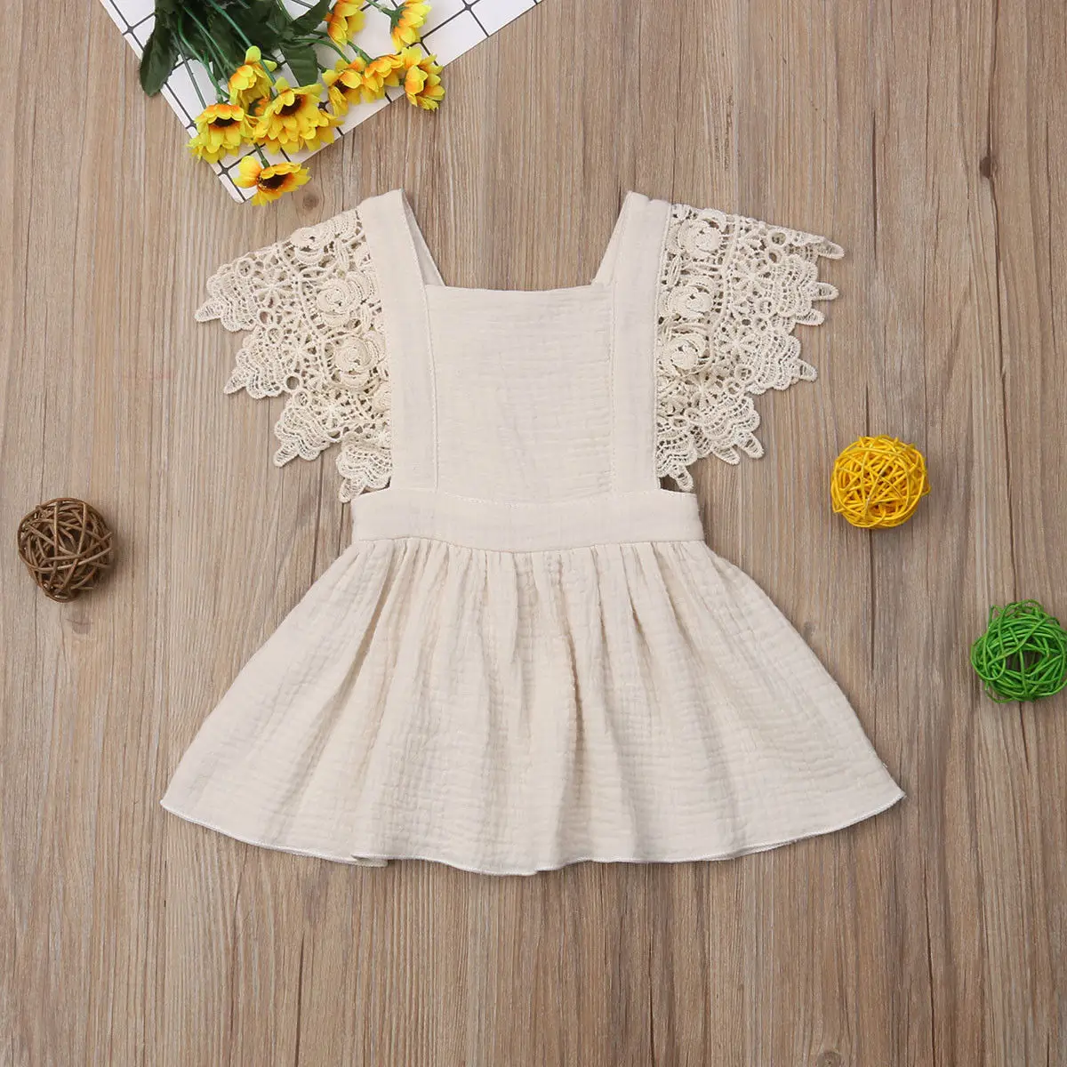 Vintage Infant Newborn Baby Girls Dress Summer Lace Ruffles Princess Baby Girl Dresses Party Travel Holiday Costumes