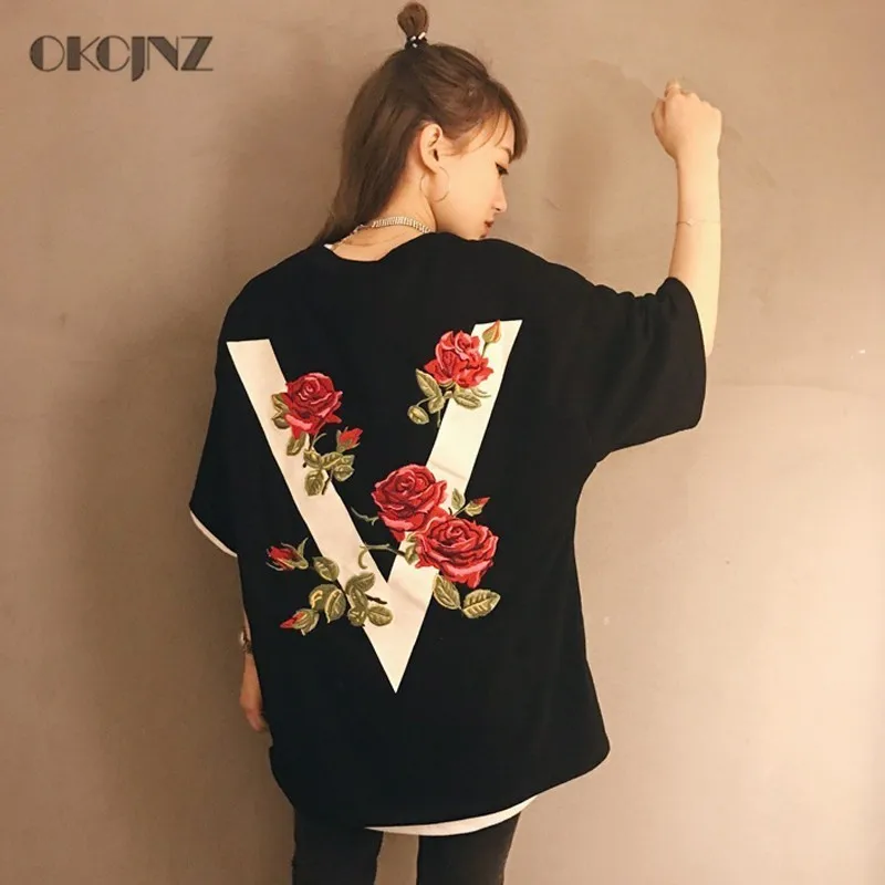 

2019 Korean T-Shirt Women Rose And V Print Summer Loose Casual Tops Short Sleeve Shirts Female Tee Shirt Femme Camisetas Okq160