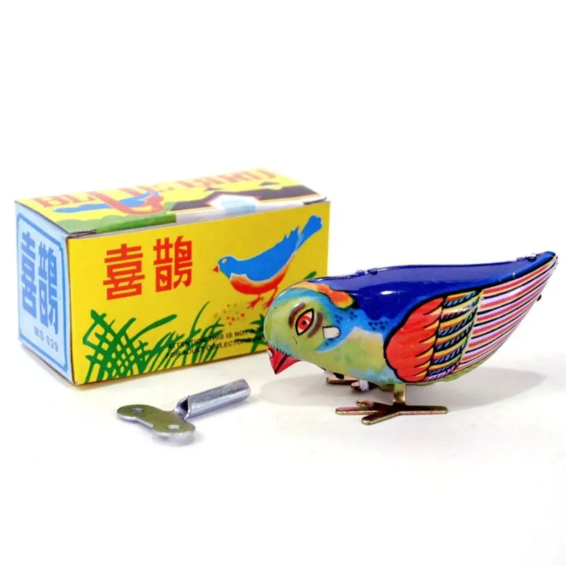 

New Arrival Vintage Wind Up Magpie Bird Pecking Tin Mechanical Toy Pecking For Children