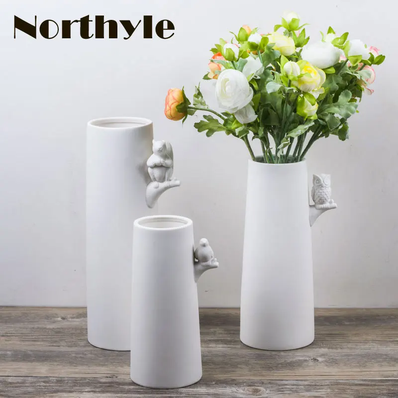 

DH modern white ceramic vase home Decorative porcelain flower bottle xmas decoration handmade vase tree with bird owl bird theme