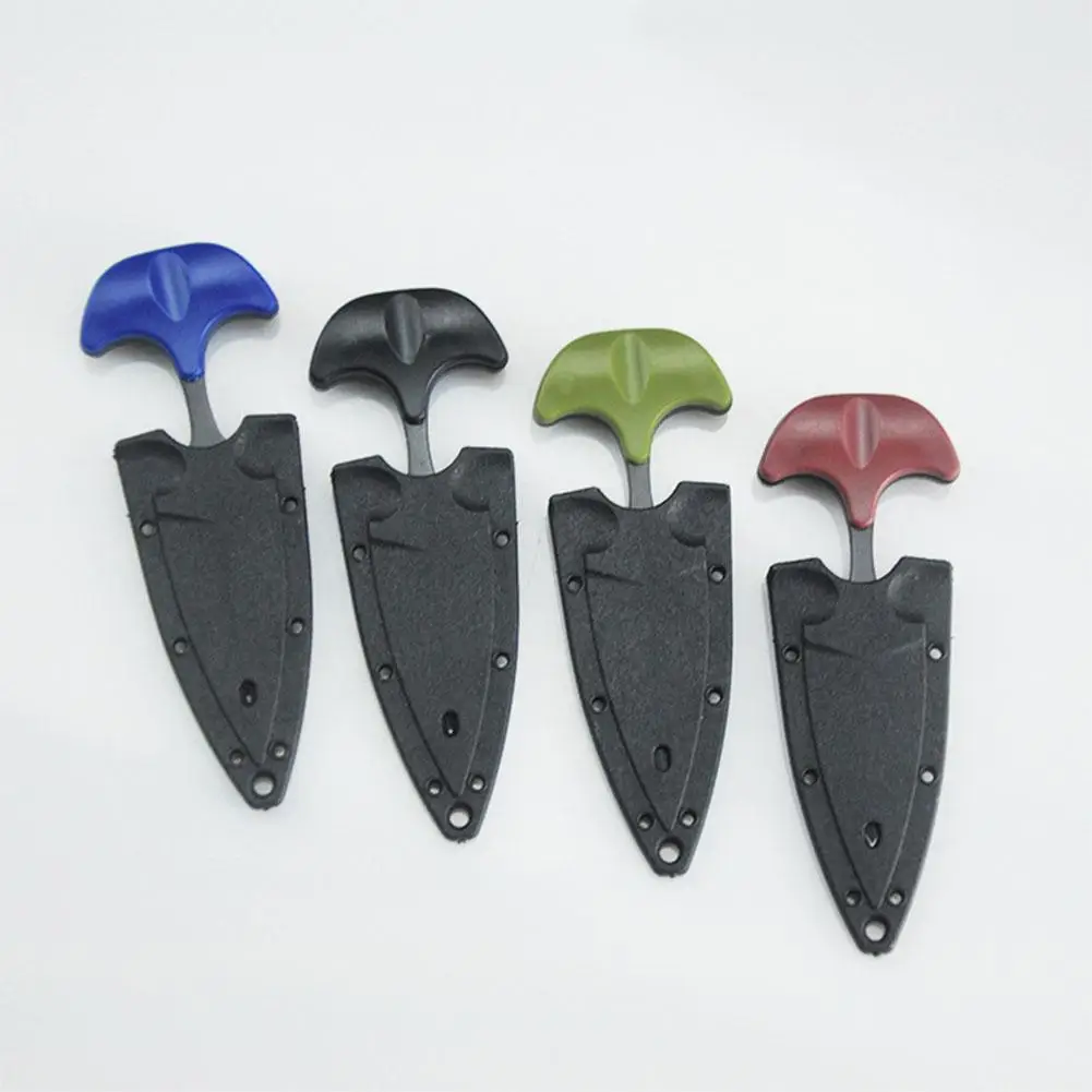 

LanLan 1 pc Multifunctional Mini Hanging Necklace Blade Portable Outdoor Camping Rescue Survival Tool random color