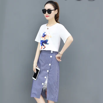 

new 2019 spring women fairy long royal elder sister two-piece casual suit brim French fashion white sweatshirt stripe blue skirt
