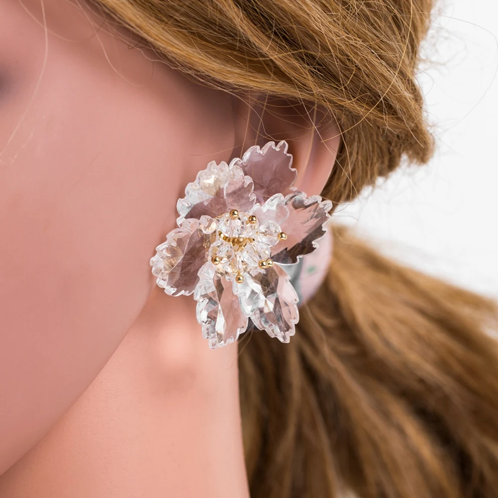 

New Fashionable Translucent Frosted Resin Alloy Flower Earrings Ear Studs