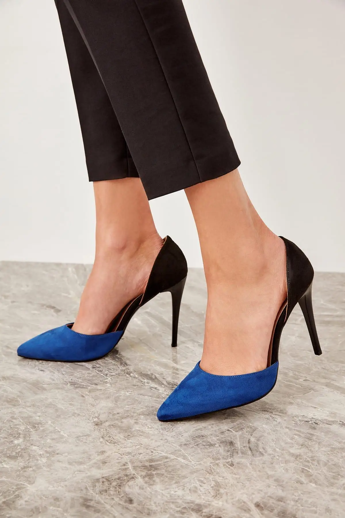 

Trendyol Saks Suede Women 'S Heels Shoes TAKSS19KW0011