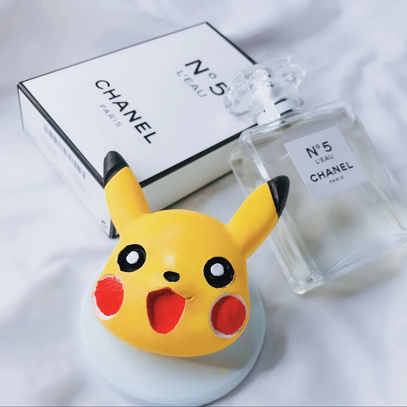 

Molds for plaster Kawaii Pikachu shaped four emoji Aroma plaster mold Gypsum Epoxy resin mold diy handicraft accessories