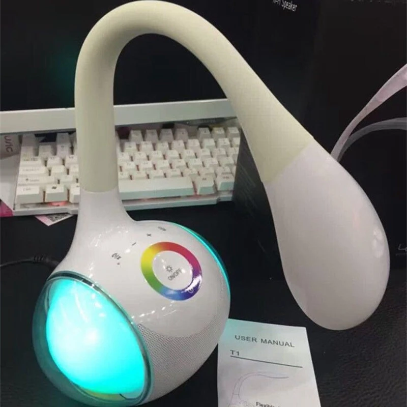 Goedkoop Draadloze Smart Druk Bluetooth Speaker Learning Licht Desktop Kleurrijke Ogen Kleurrijke Verlichting Bescherming Tafellamp Audio Fm Rad