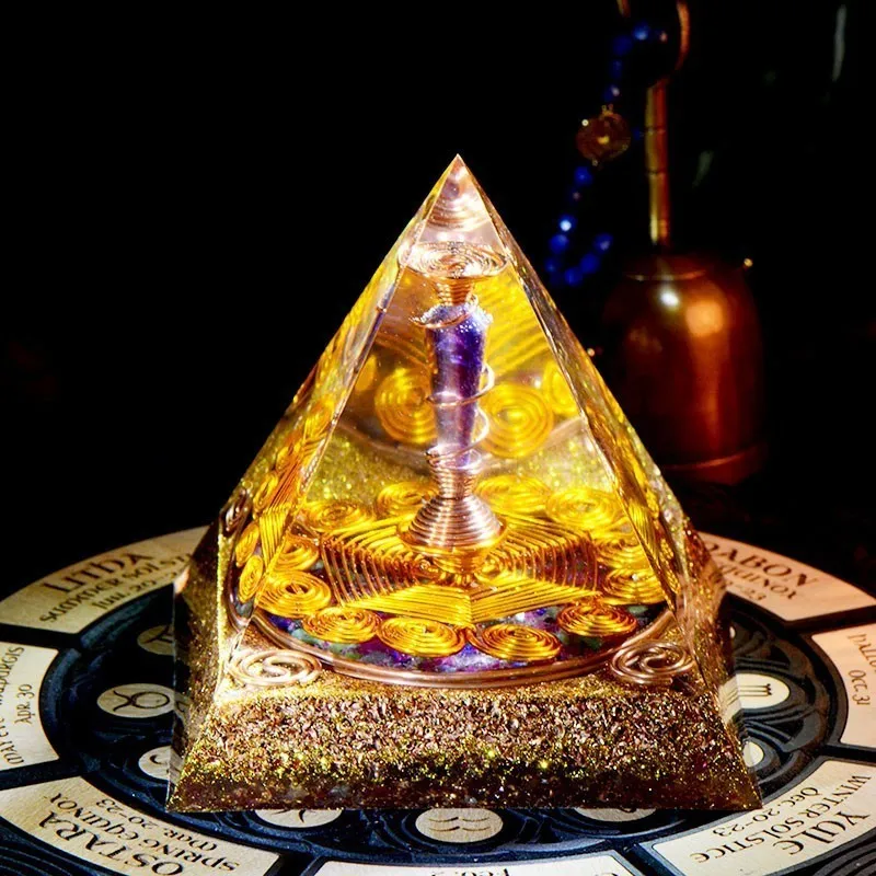 Кристаллическая Пирамида AURA REIKI с добавлением богатства преобразователь энергии
