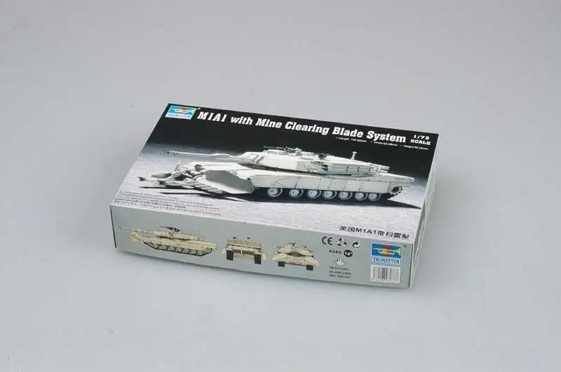 

Трубач 1/72 07277 M1A1 с системой расчистки шахт