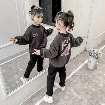 

Girls And rong tao zhuang 2018 New Style Korean-Style Winter Fashionable Gold Velvet Thick Sweater Two-Piece Set