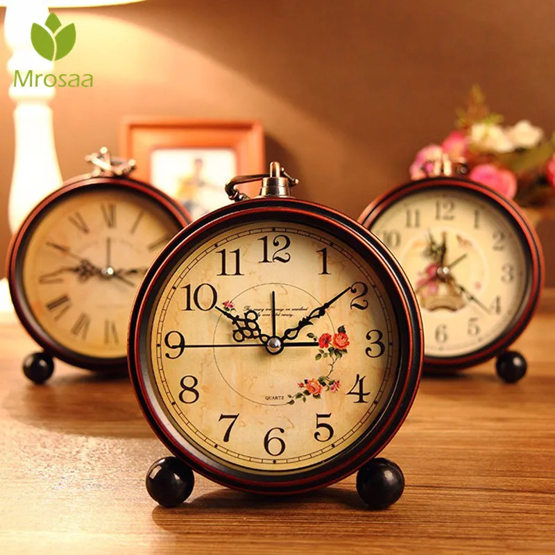 часы белые. красные часы. фосфорные часы настенные. светильник часы на стену. настенные часы будильник.