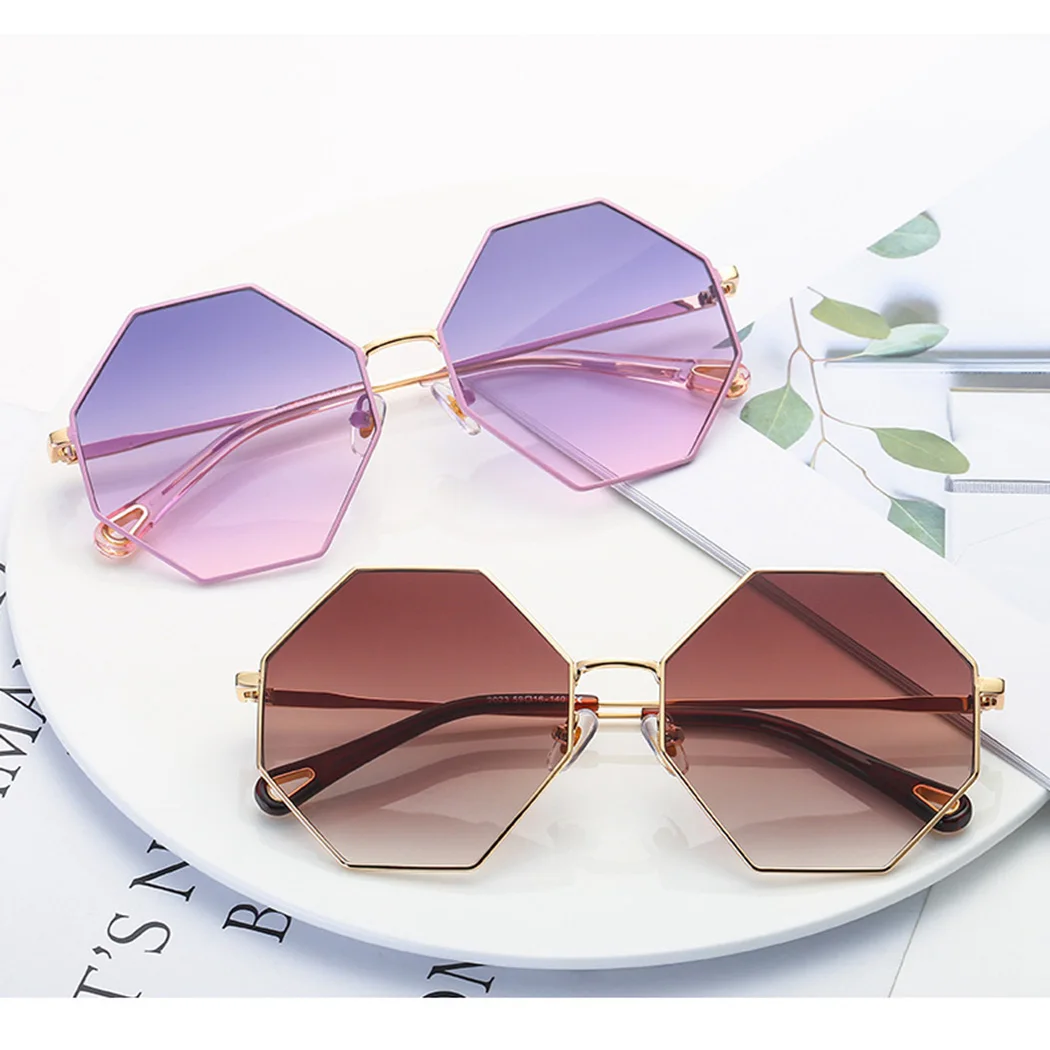 

2019 Fashion Sunglasses Women Men Small Metal Frame Polygon Gradient Sun Glasses Vintage Brand Designer Pink Sunglass Eyewear