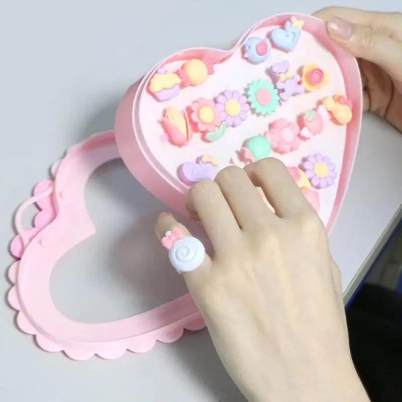 

20pcs Kids Cartoon Rings Colorful Mini Cartoon Plastic Rings Fingers Baby Children Play Beauty & Fashion Toys Birthday Gift