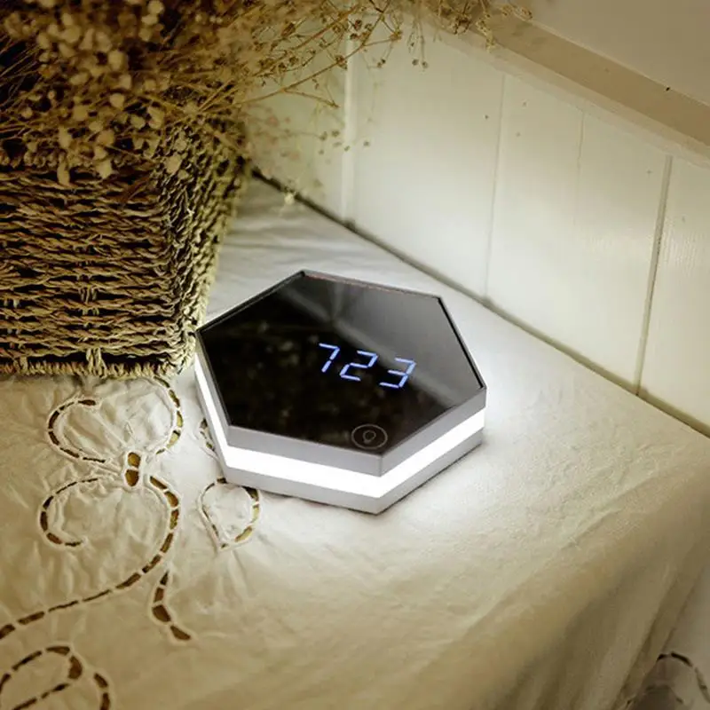 

Multi-Function LED Digital Alarm Clock RGBW LED Light Table Clock Simulated Sunrise/Sunset FM Radio Wake Up Alarm Desktop Clock