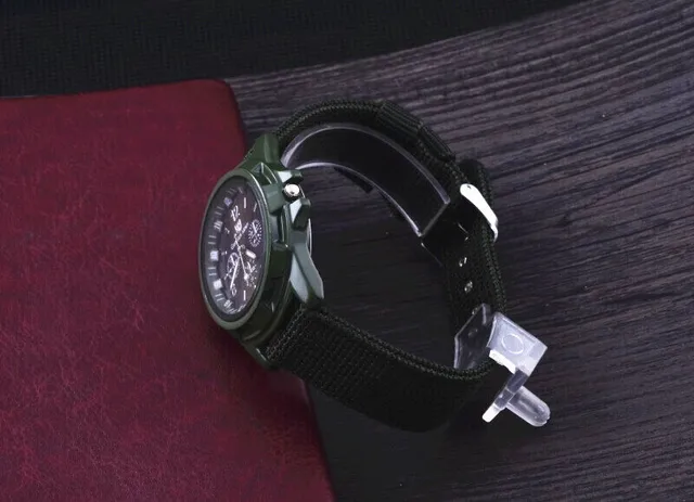 2018 mężczyźni nylon zespół wojskowy zegarek Gemius Army Oglądaj wysokiej jakości mechanizm kwarcowy mężczyźni zegarek sportowy casual zegarki na rękę tanie tanio Quartz Wristwatches 20mm Wstrząsy Okrągłe No waterproof Szklane Papieru 40mm Fashion Casual SOXY 7 8mm Klamra 23cm 2018 mężczyźni nylon zespół wojskowy zegarek Gemius Army Oglądaj wysokiej jakości mechanizm kwarcowy mężczyźni zegarek sportowy casual zegarki na rękę tanie tanio Quartz Wristwatches 20mm Wstrząsy Okrągłe No waterproof Szklane Papieru 40mm Fashion Casual SOXY 7 8mm Klamra 23cm