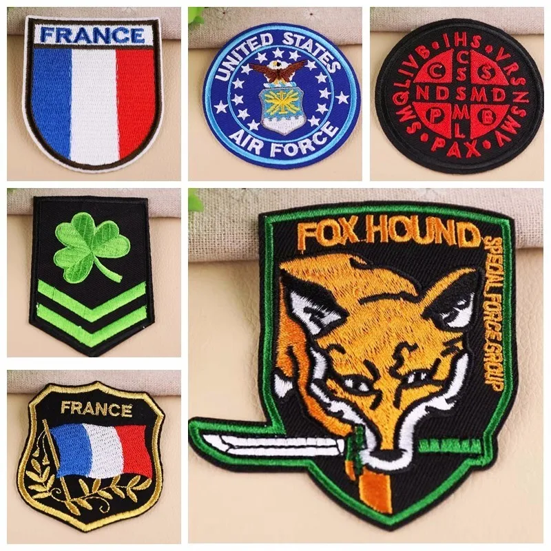 

Creative personality Flag Badge Lucky clover Embroidered Iron Patches Clothing DIY Stripes Clothes Custom Stickers Fox Badges