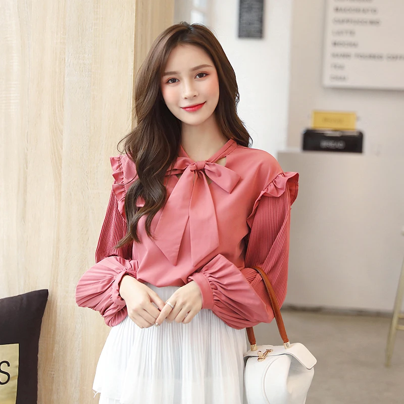  2019 New Spring Women Shirts Ruffles Bowlt Loose Chiffon Pleated Fungus Blouse Shirt Red Black 3308