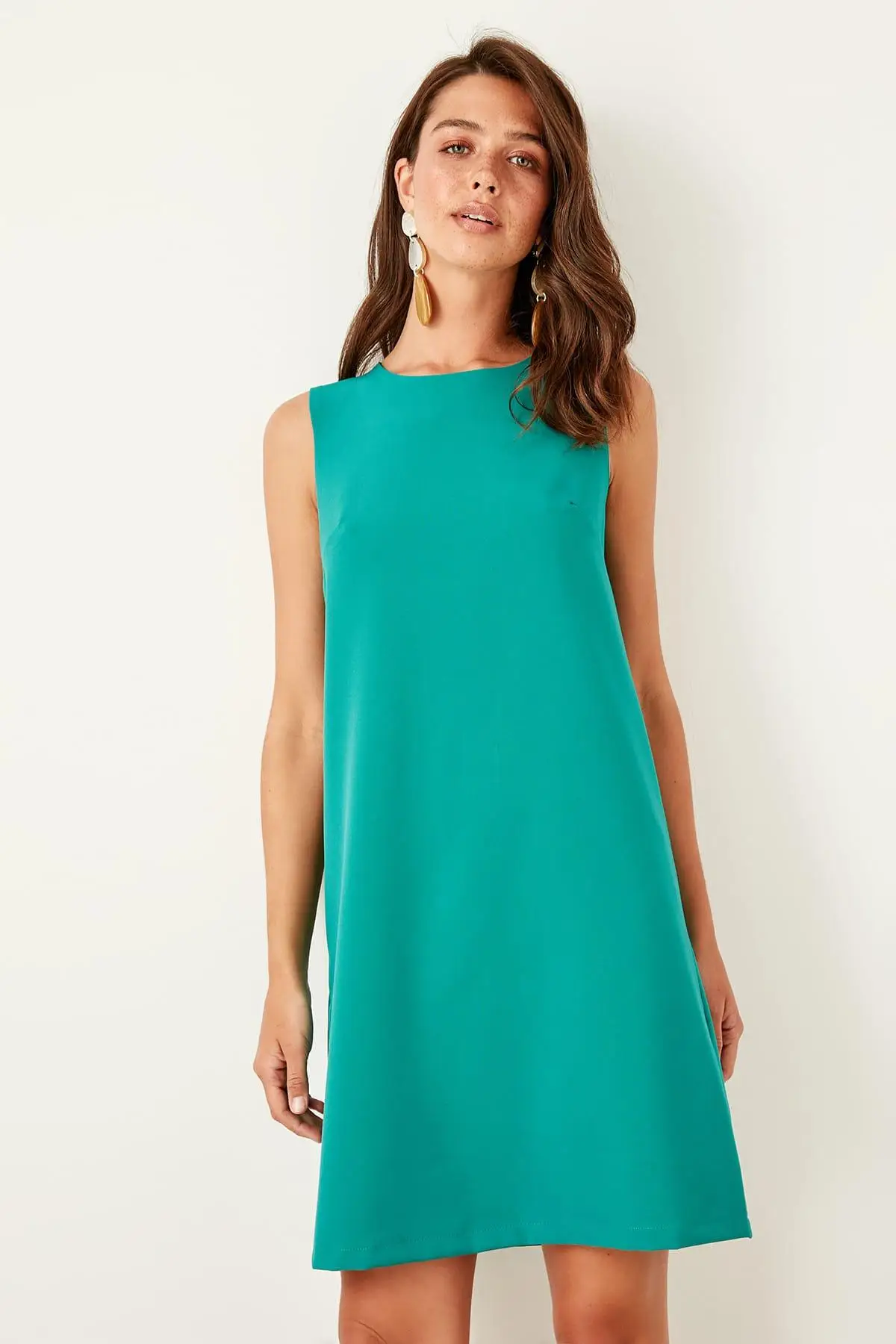 Trendyol зеленое платье без рукавов из спандекса TWOSS19FG0063