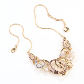 

European And American Exaggerated Vintage Necklace Fashion Crystal Irregularity Circle Choker Necklaces Luxury Jewelry