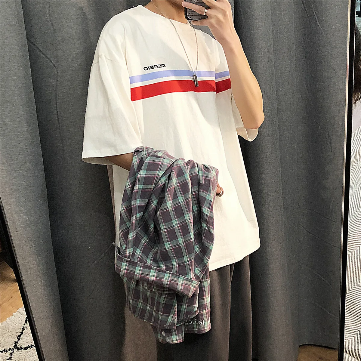 

Men's T-shirt 2019 Summer New Round Neck Loose Turtleneck Short Sleeve Youth Pop Contrast Stripe T-Shirt Teen Casual Men's Wear
