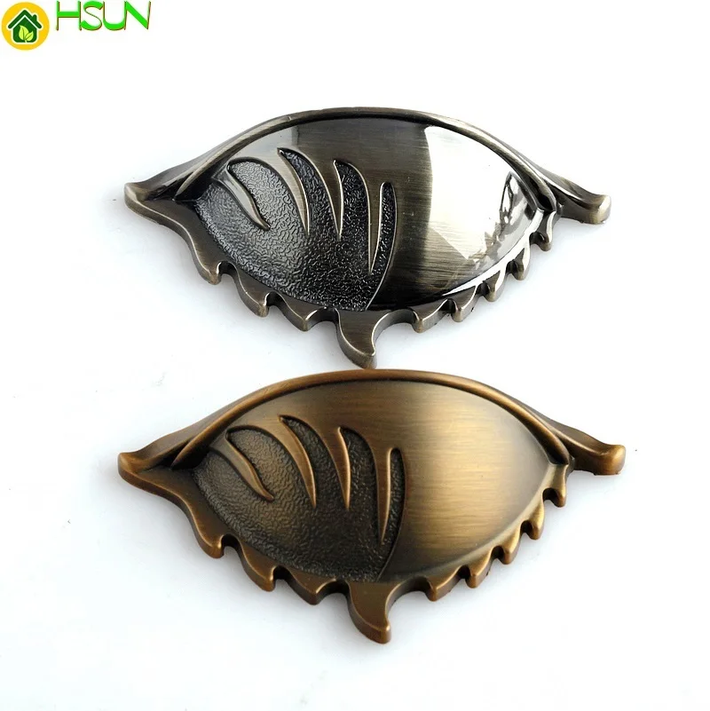 

Unique Shell Knobs Drawer Pulls Handles Knobs Dresser Handles / Rustic Cabinet Handles Kitchen Hardware