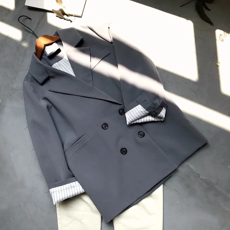 عالية الجودة رداء غير رسمية الإناث 2019 ربيع جديد المرأة طية صدر السترة مزدوجة الصدر سترة الإناث مزاجه ركاب سترة